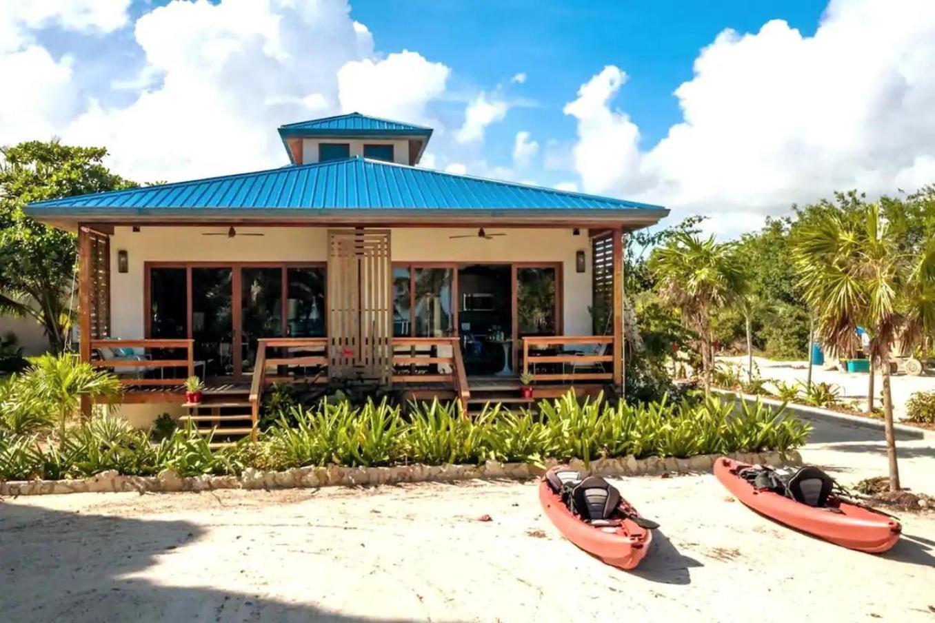 Exquisite Oceanfront Private Estate By Alom San Pedro (Ambergris Caye) Εξωτερικό φωτογραφία